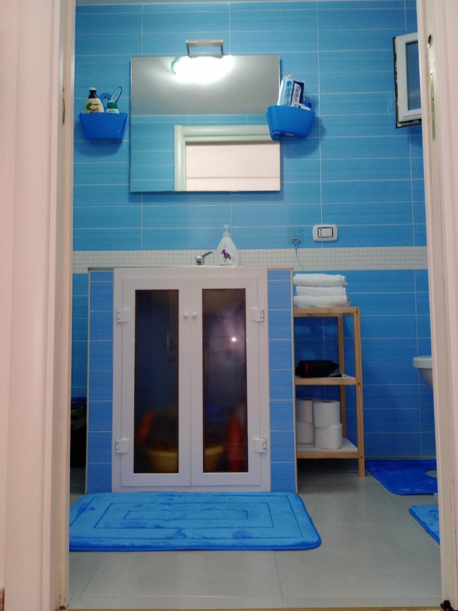 Sweet Home Tra I Due Mari Taranto Exterior foto